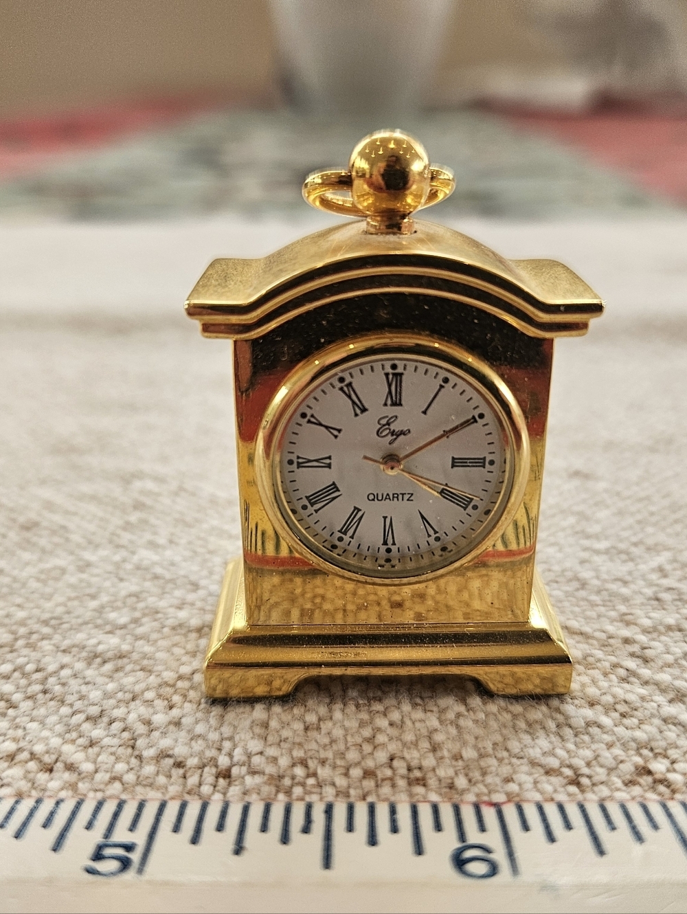 Vintage Mini Gold Tone Desk Clock Ergo Quartz